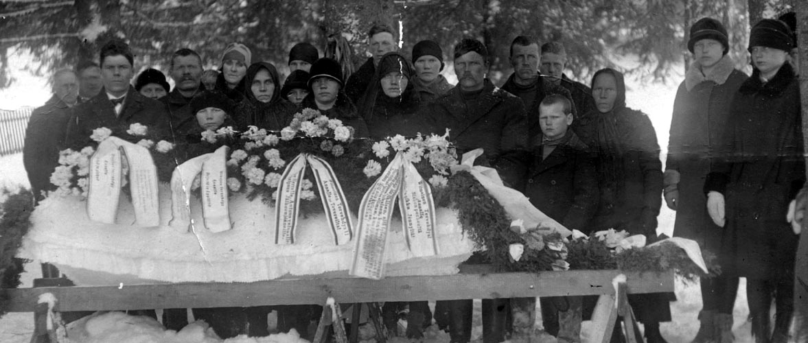 Simpanen Anna hautajaiset